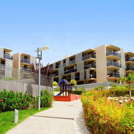 Rentalmar Paradise Families Only Con Parking Σαλού Εξωτερικό φωτογραφία
