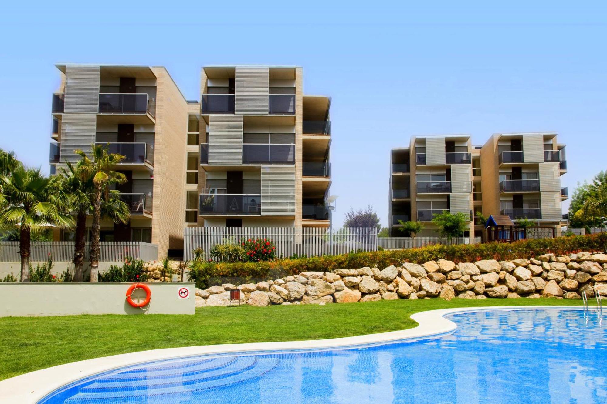 Rentalmar Paradise Families Only Con Parking Σαλού Εξωτερικό φωτογραφία